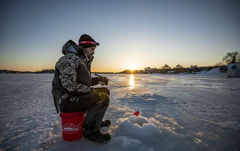 best ice fishing rod