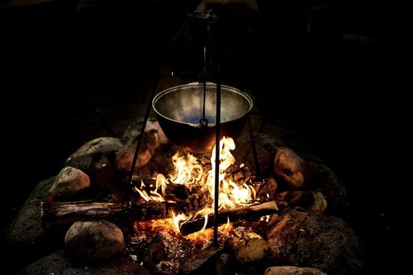Best camping cookware for open fire