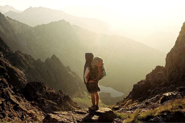 You need the Best Hiking Snacks for a memorable hiking trip